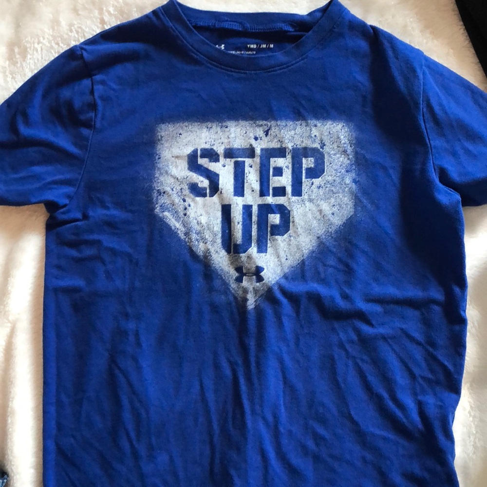 UA T-shirt size M
